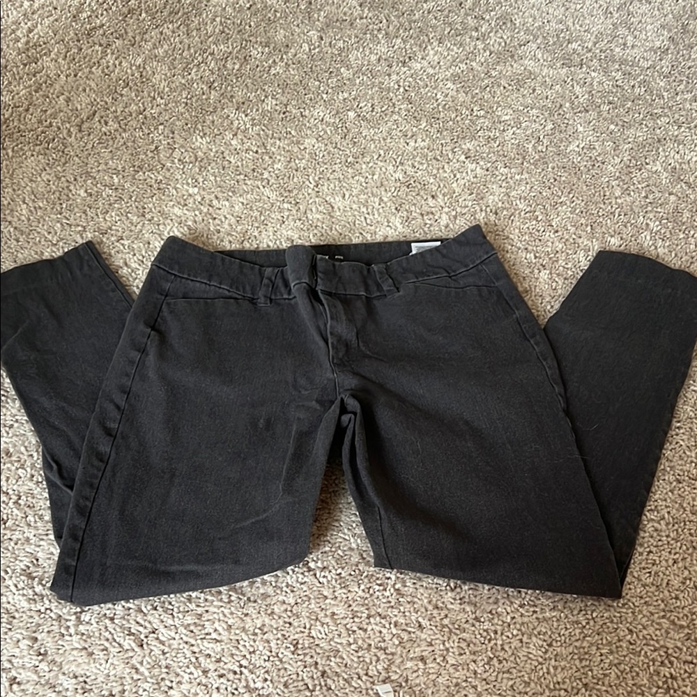 Old Navy Pixie Pant